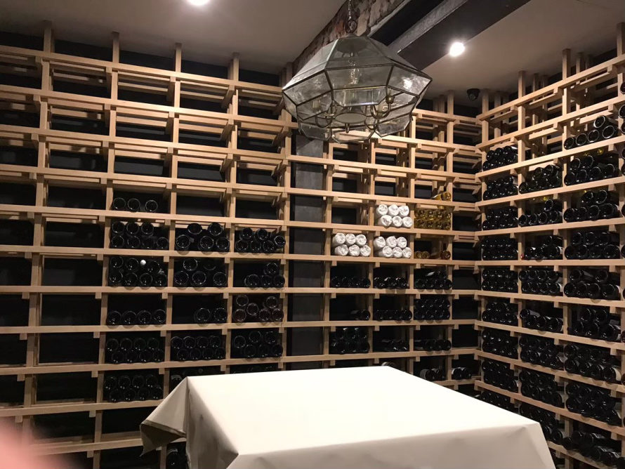 完工後的酒窖室